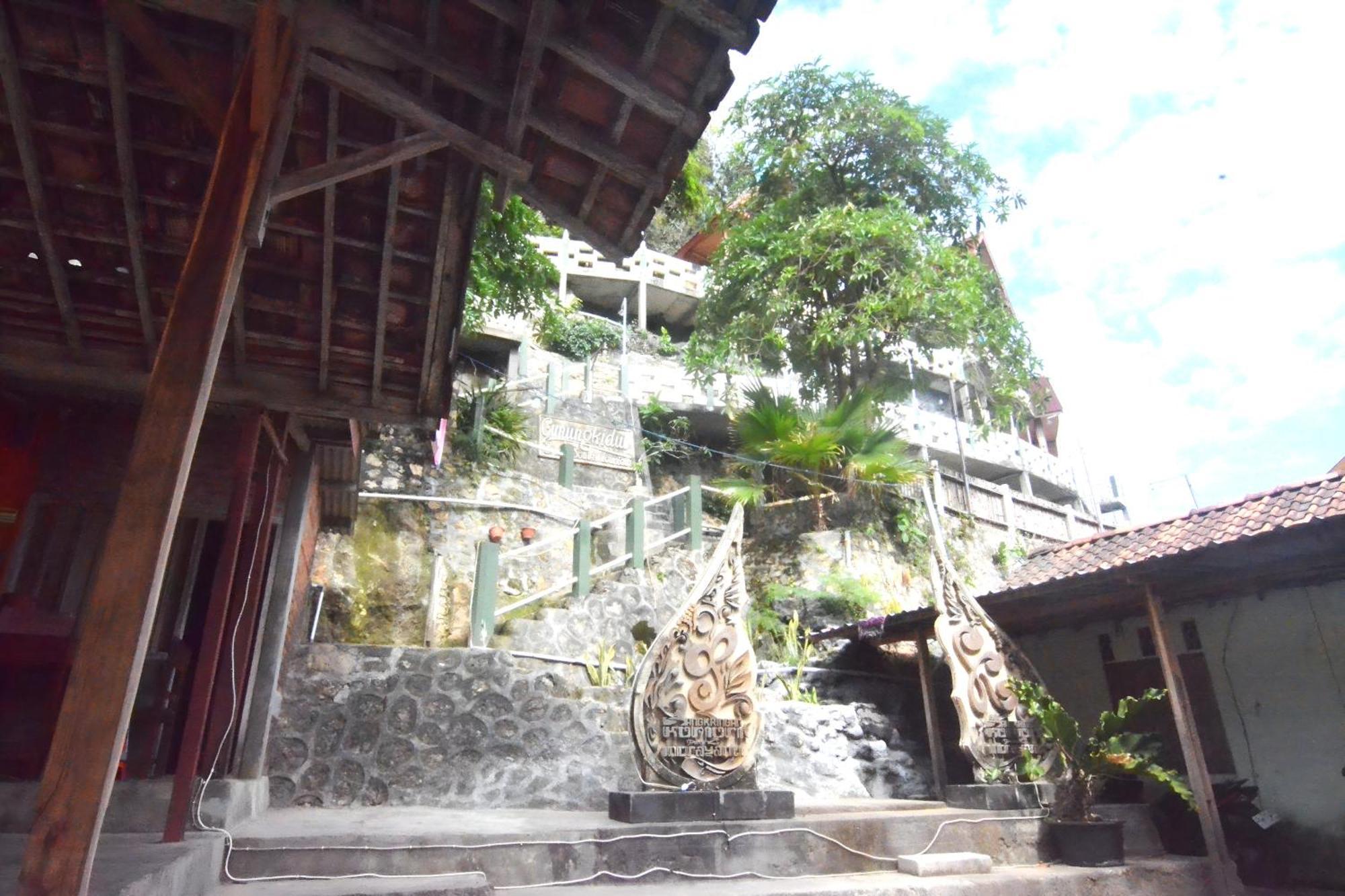 Villa Kopiori ジョグジャカルタ エクステリア 写真